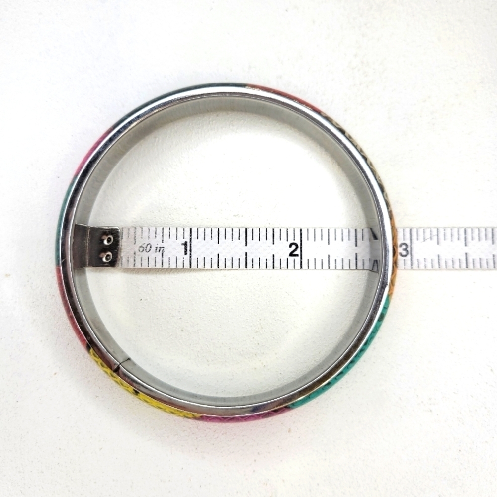 Acrylic/Metal Colorful Snake Print Bangle Bracelet - Picture 5 of 6